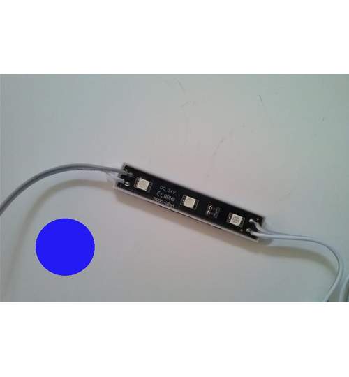 Modul 3 SMD 5050 24V fundal negru lumina albastra ManiaCars