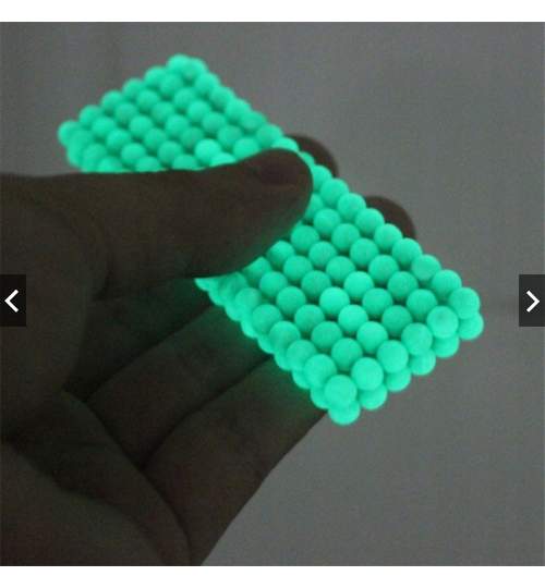 Joc Puzzle Antistres NeoCube cu 216 Bile Magnetice fosforescente, culoare verde, Diametru 5mm