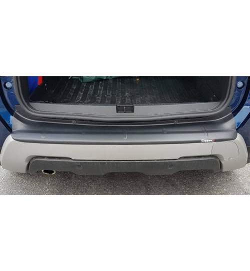 Ornament protectie bara spate portbagaj din plastic dedicat Dacia Duster 2 2018-2021 MALE-4438