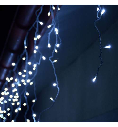 Instalatie luminoasa pentru Craciun cu 500 LED-uri, tip Perdea, lungime 19m, cu 8 functii, culoare alb rece