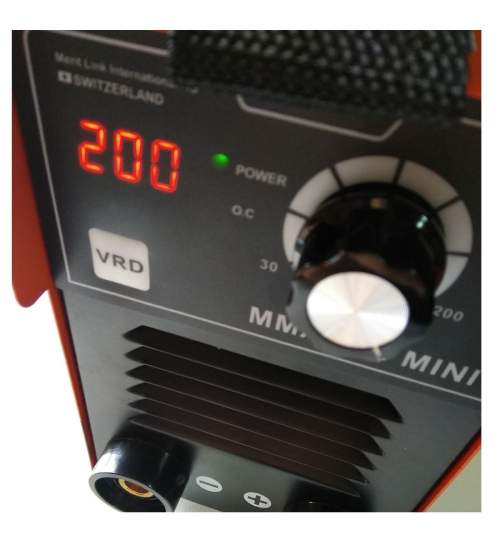 Invertor de sudura Dwt MMA-200 Mini, 150 A, 230 V, electrod 2.5-3.2 mm, 3.6 kg, accesorii incluse FMG-MMA-200MINI