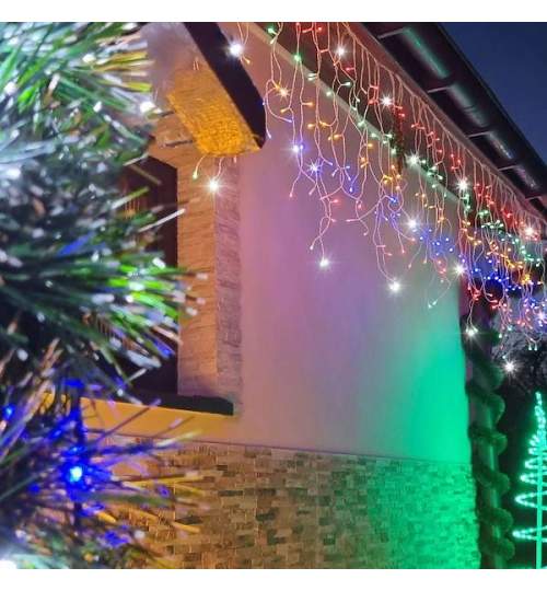 Instalatie luminoasa cu 300 LED-uri, pentru Craciun, tip Perdea cu Flash-uri Alb Rece, lungime 12m, culoare multicolor