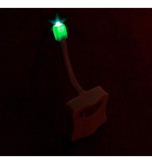 Lampa LED de Noapte pentru Toaleta WC, Luminare in Diferite Culori si Senzor de Lumina