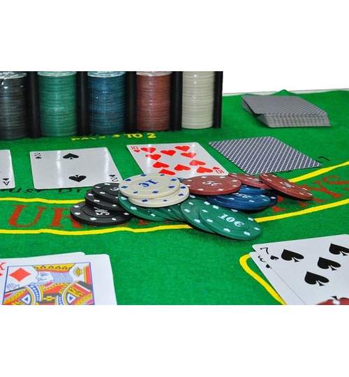 Set Joc de Poker cu 200 Jetoane si Cutie Metalica + Accesorii Complete